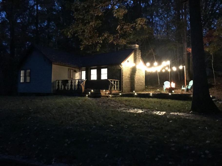 Peaceful Seasonal Wooded Cottage Close To Everything Tafton 外观 照片