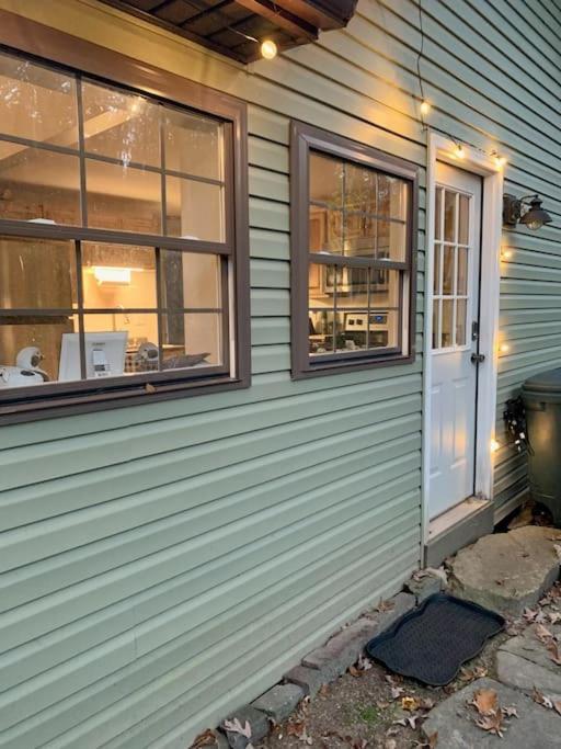 Peaceful Seasonal Wooded Cottage Close To Everything Tafton 外观 照片